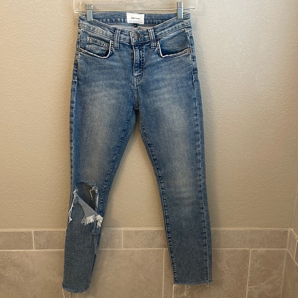 Current/Elliot Distressed Knee Skinny Jeans